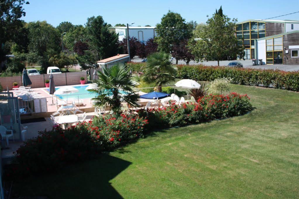 Agape Hotel Bessines Kültér fotó
