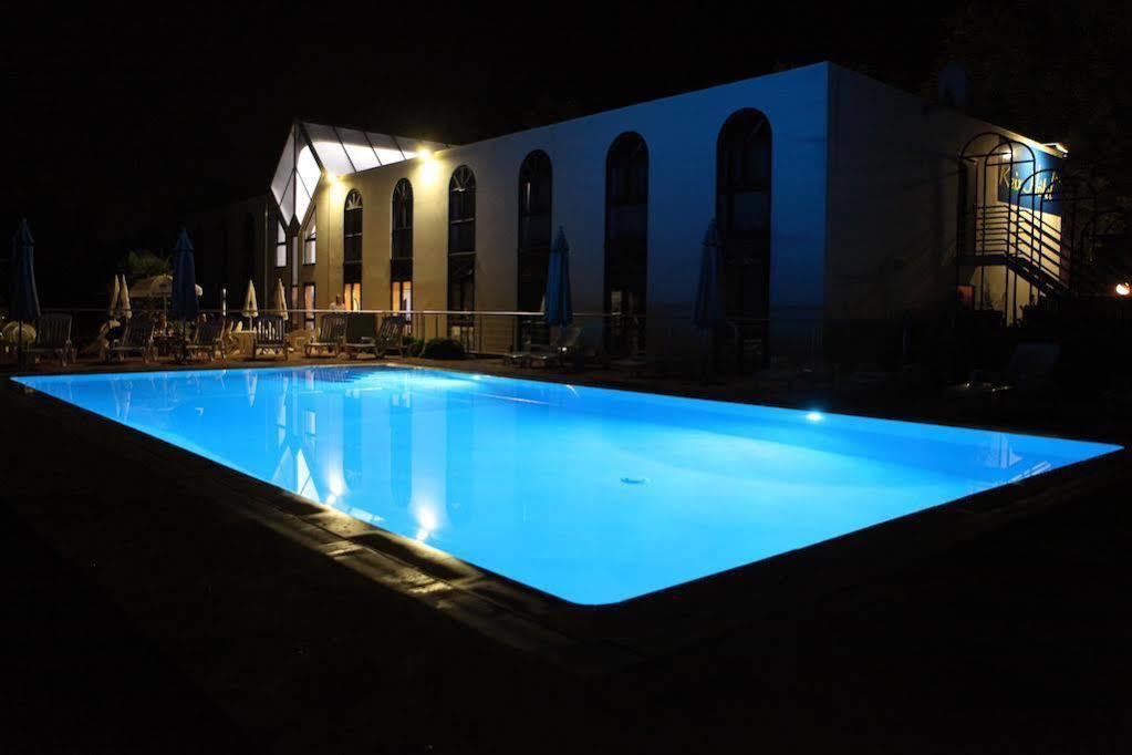 Agape Hotel Bessines Kültér fotó