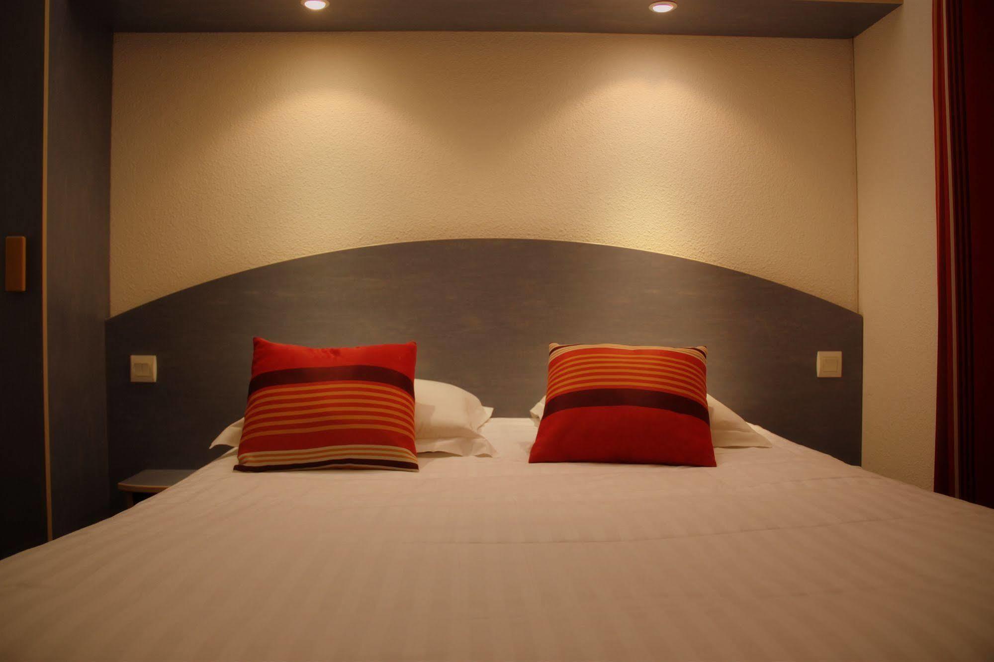 Agape Hotel Bessines Kültér fotó