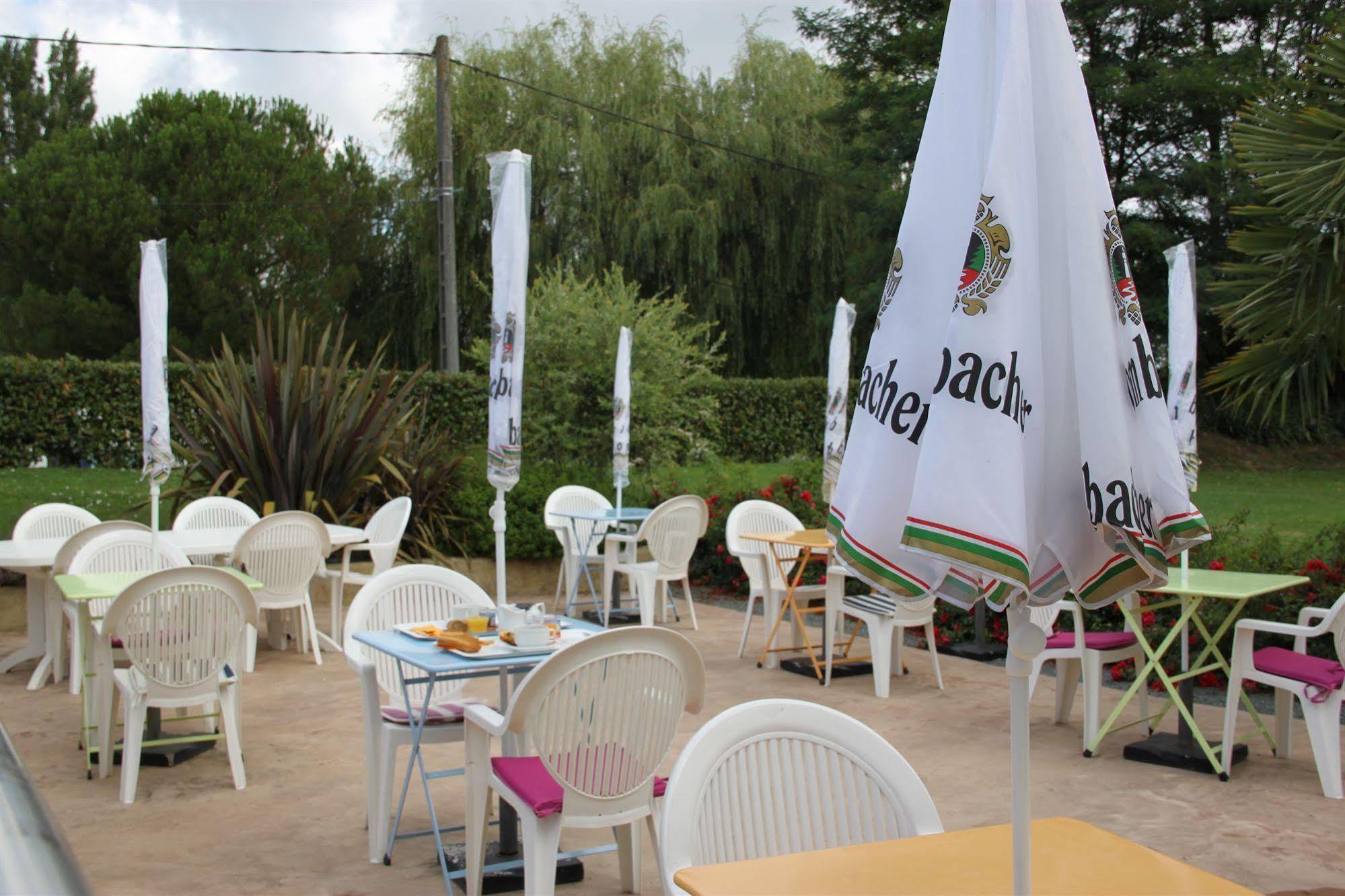 Agape Hotel Bessines Kültér fotó